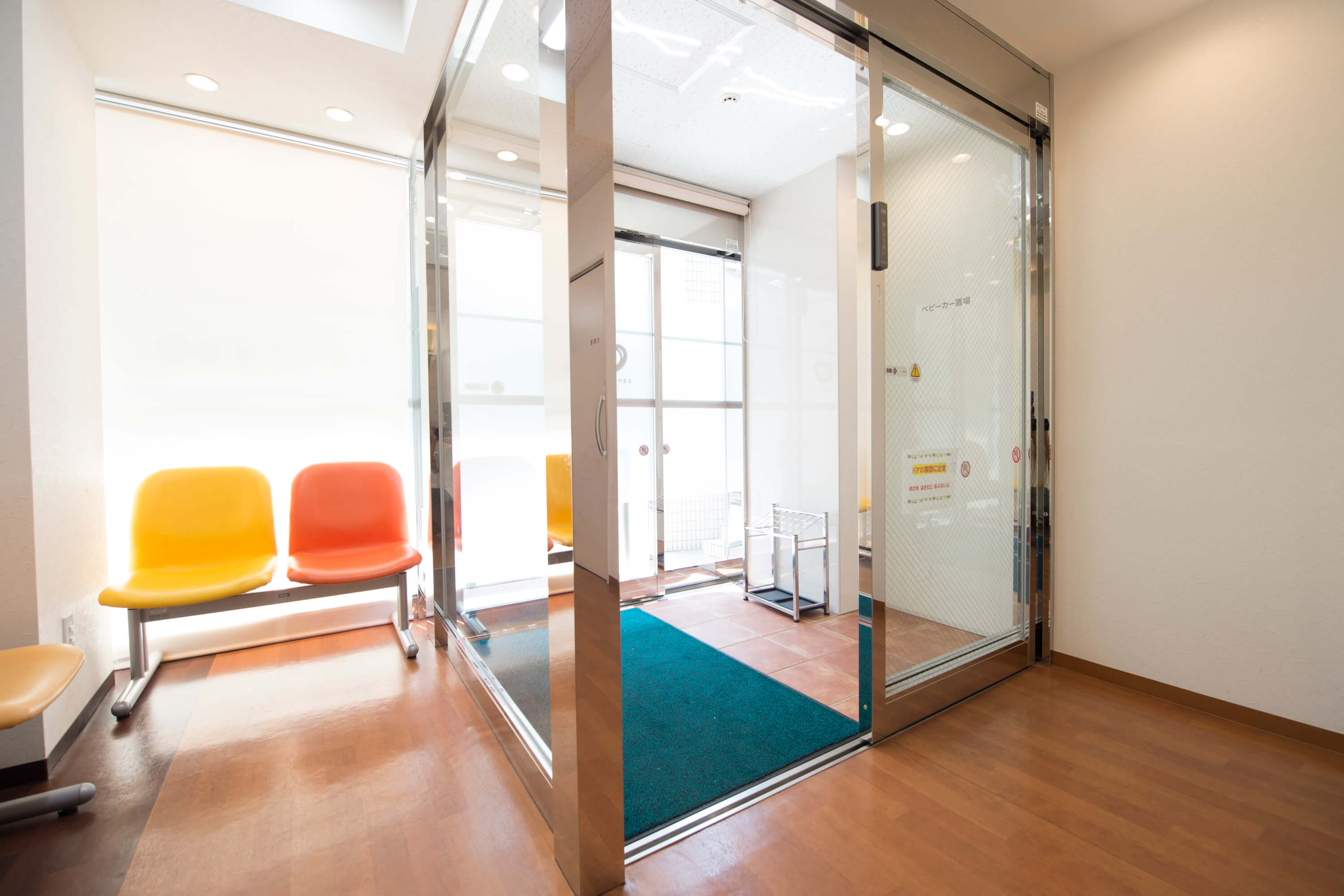 院内はバリアフリーで、来院しやすい空間です